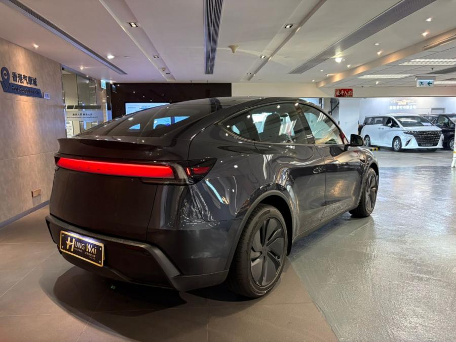 Model Y RWD - Image 2